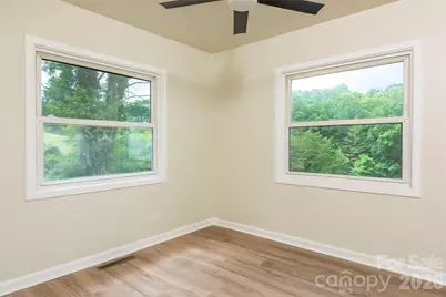 37 King Drive, Leicester, NC 28748 - Photo 15