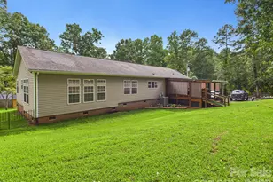6093 Spartan Dr, Hudson, NC 28638 - Photo 9