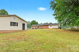 1070 Legion Club Rd, Salisbury, NC 28146 - Photo 15