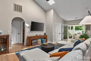 16 Stonebridge Dr, Asheville, NC 28805 - Photo 5