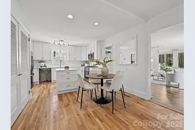 5501 Farmbrook Drive, Charlotte, NC 28210 - Photo 13