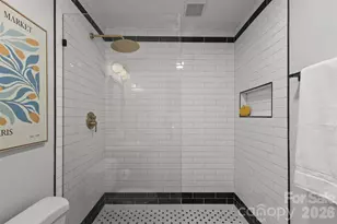 3840 Colebrook Rd, Charlotte, NC 28215 - Photo 31