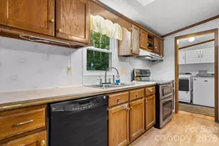 4416 Grace Church Rd, Newton, NC 28658 - Photo 9