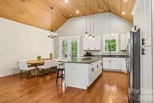 318 Cider Hl Ln, Hendersonville, NC 28792 - Photo 15