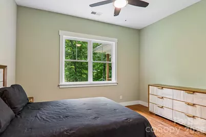 318 Cider Hill Lane, Hendersonville, NC 28792 - Photo 25
