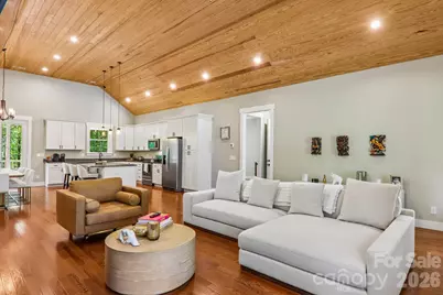 318 Cider Hill Lane, Hendersonville, NC 28792 - Photo 11