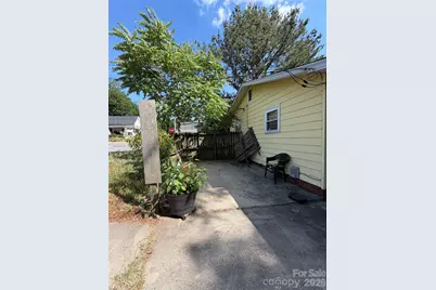 112 Academy Avenue NW, Concord, NC 28025 - Photo 25