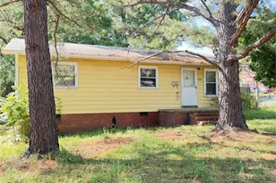 112 Academy Ave NW, Concord, NC 28025 - Photo 1