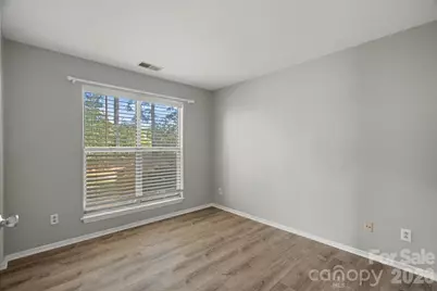 18861 Vineyard Point Lane, Cornelius, NC 28031 - Photo 21