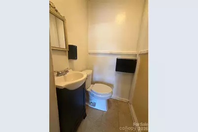 417 E Catawba Avenue, Belmont, NC 28120 - Photo 9