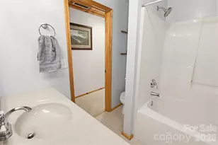 451 Rustic Ridge Dr, Canton, NC 28716 - Photo 27