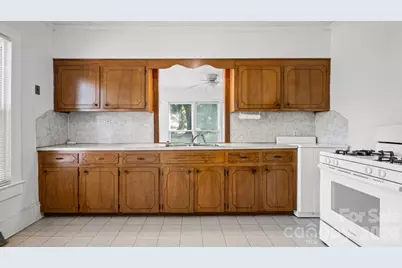 110 Globe Street, Mount Holly, NC 28120 - Photo 11