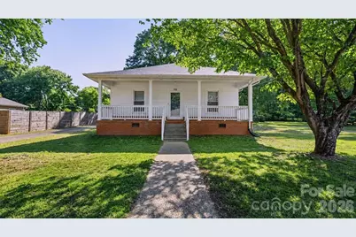 110 Globe Street, Mount Holly, NC 28120 - Photo 1