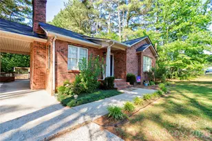 101 Doree Ln, Crouse, NC 28033 - Photo 3