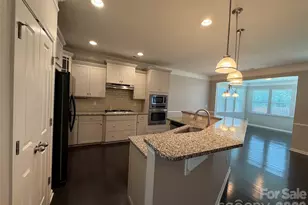 2218 Knocktree Dr, Indian Trail, NC 28079 - Photo 5