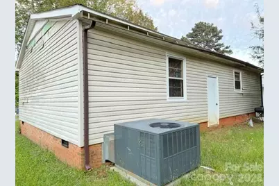 667 Kilborne Drive, Gastonia, NC 28052 - Photo 3
