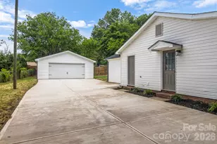 12101 Charing Grove Ln, Charlotte, NC 28273 - Photo 35