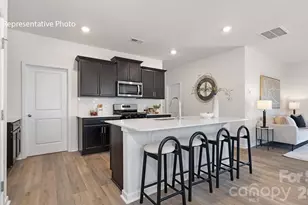 650 13th Ave Dr NE, Hickory, NC 28601 - Photo 7