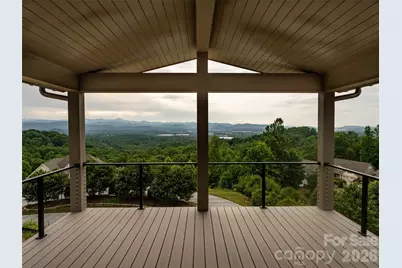 225 Coachman Drive, Hendersonville, NC 28791 - Photo 13