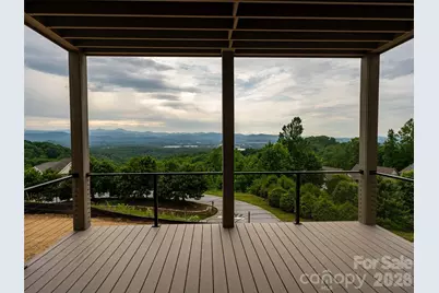 225 Coachman Drive, Hendersonville, NC 28791 - Photo 11