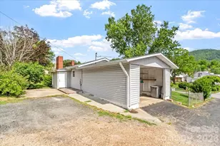42 East Blvd, Burnsville, NC 28714 - Photo 25