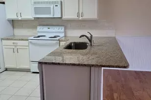 115 Edinburgh Ct, Mount Holly, NC 28120 - Photo 5