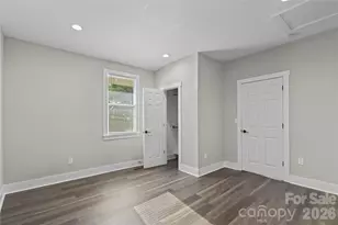 106 Dean St, Gastonia, NC 28052 - Photo 5