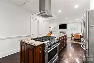 3000 Forest Park Dr, Charlotte, NC 28209 - Photo 11