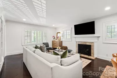 3000 Forest Park Drive, Charlotte, NC 28209 - Photo 7