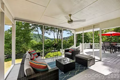 152 Skyview Circle, Asheville, NC 28804 - Photo 11