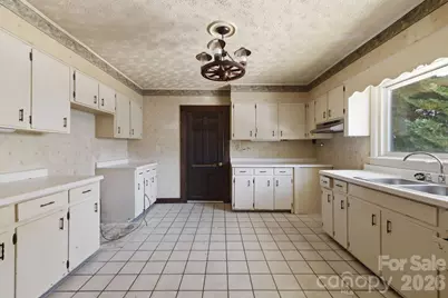174 Hazelwood Avenue, Waynesville, NC 28786 - Photo 13