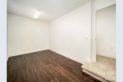 876 W Pointe Drive, Asheville, NC 28806 - Photo 17