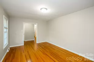7114 Fox Hunt Rd, Charlotte, NC 28212 - Photo 9