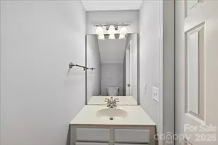 5426 Dockery Dr, Charlotte, NC 28209 - Photo 7