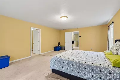 13933 Pinyon Pine Lane, Charlotte, NC 28215 - Photo 23