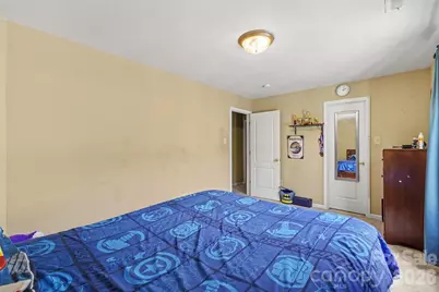 13933 Pinyon Pine Lane, Charlotte, NC 28215 - Photo 19
