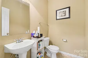13933 Pinyon Pine Ln, Charlotte, NC 28215 - Photo 31