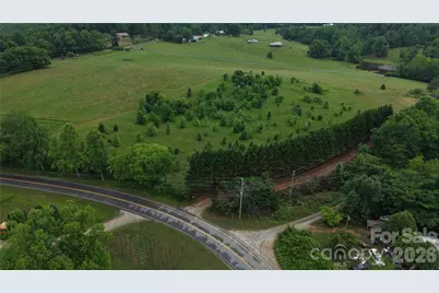 2809 Landis Lane, Nebo, NC 28761 - Photo 1