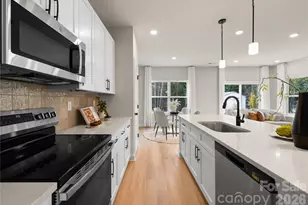 2928 Mulberry Church Rd, Charlotte, NC 28208 - Photo 13