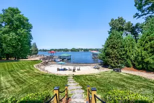 136 Bridlewood Dr, Mooresville, NC 28117 - Photo 1