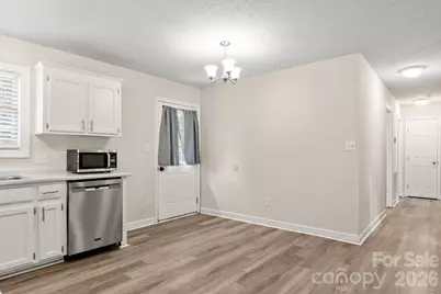 1502 E Main Street, Cherryville, NC 28021 - Photo 9
