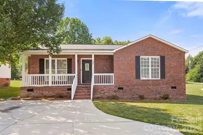 1502 E Main Street, Cherryville, NC 28021 - Photo 1