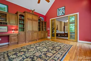110 Little Cherokee Ridge, Hendersonville, NC 28739 - Photo 27