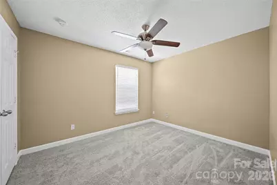 9233 Simonton Drive, Charlotte, NC 28269 - Photo 25