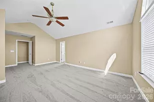 9233 Simonton Dr, Charlotte, NC 28269 - Photo 19