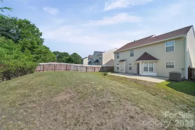 9233 Simonton Drive, Charlotte, NC 28269 - Photo 5