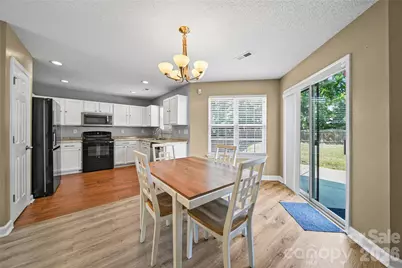 9233 Simonton Drive, Charlotte, NC 28269 - Photo 13
