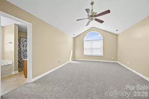 9233 Simonton Dr, Charlotte, NC 28269 - Photo 17