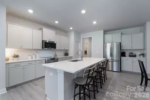 5123 Colchester Ct, Catawba, NC 28609 - Photo 5