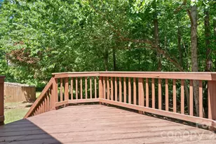 8815 Burnt Umber Dr, Charlotte, NC 28215 - Photo 27